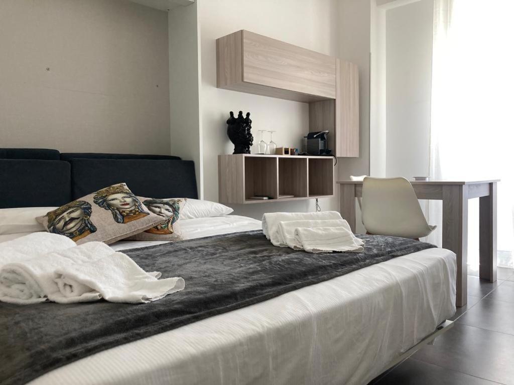 I Mori - Luxury Rooms Syracuse ภายนอก รูปภาพ