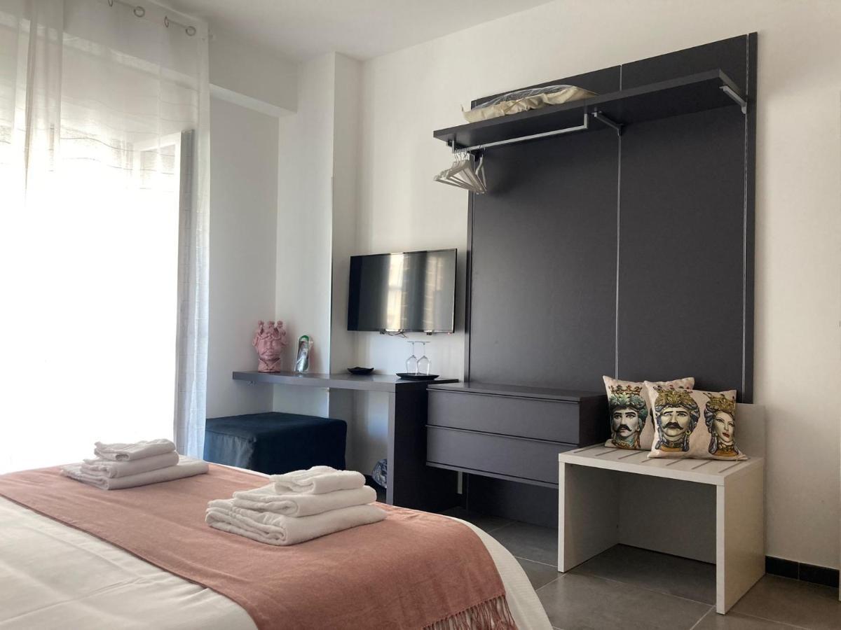 I Mori - Luxury Rooms Syracuse ภายนอก รูปภาพ